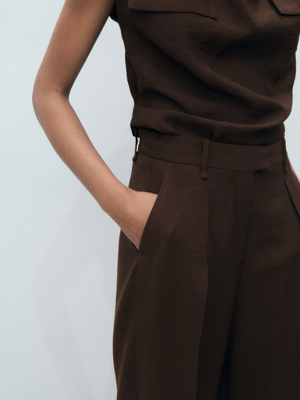🔸NWT🔸Mango Brown Wide Leg Pleated Pants - Picture 7 of 10
